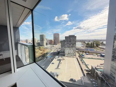 Na prenájom 2-izbový byt, 54 m², Bratislava-Staré Mesto, Landererova