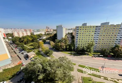 Na predaj 1-izbový byt, 36 m², Bratislava-Petržalka