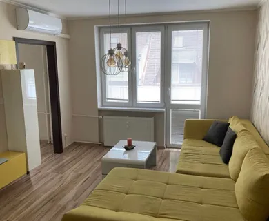 Квартири в оренду, 2-кімнатні, Bratislava-Nové Mesto · €900
