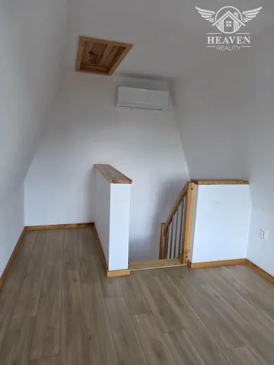 Na predaj rekreačný dom, 70 m², Kolárovo
