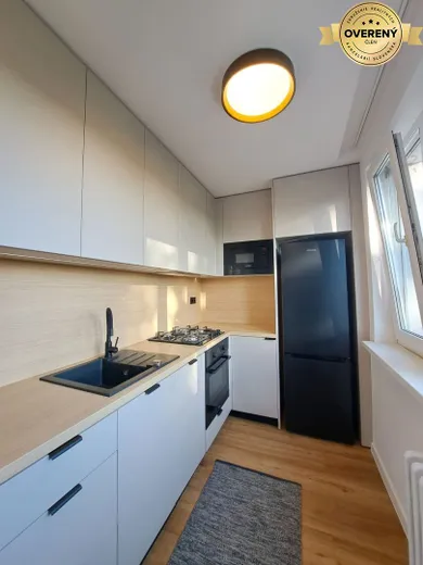 Na prenájom 2-izbový byt, 52 m², Poprad, Štúrova