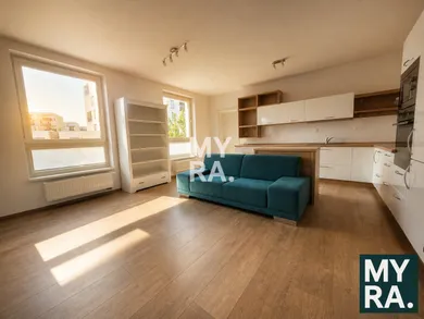Na prenájom 3-izbový byt, 73 m², Košice-Západ, Fatranská