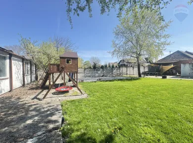 Na predaj pozemok, 108 m², Veľký Meder, Bratislavská