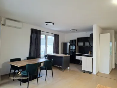 Na prenájom 3-izbový byt, 86 m², Bratislava-Dúbravka, Polianky