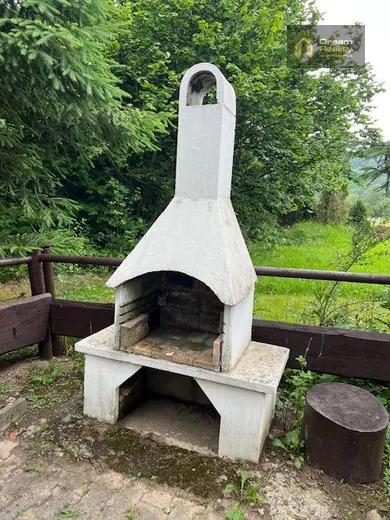 Na predaj rekreačný dom, 516 m², Varín, Ku železnej studničke