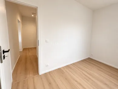 Na predaj 2-izbový byt, 35 m², Bratislava-Dúbravka, Nejedlého