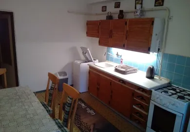 Na prenájom 2-izbový byt, 62 m², Bratislava-Rača, Karpatské námestie