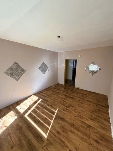 Na prenájom 1-izbový byt, 22 m², Žiar nad Hronom, Sládkovičova 1509/17