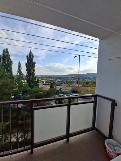Na predaj 3-izbový byt, 77 m², Košice-Kavečany