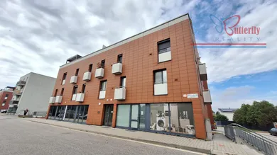Mieszkania na wynajem, 2-pokojowe, Bratislava-Záhorská Bystrica · €790