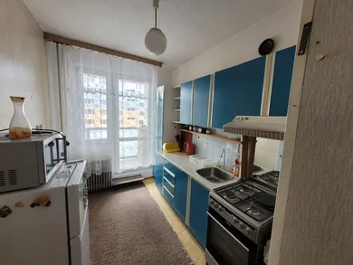 Na predaj 2-izbový byt, 50 m², Brezno, Černákova