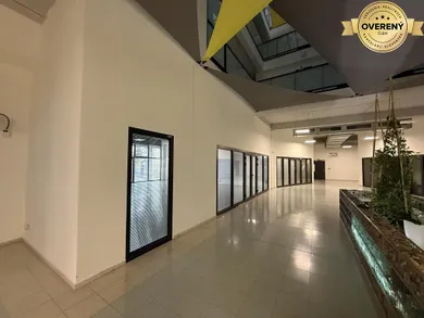 Komerčné priestory na predaj, Bratislava-Vajnory · €260 000