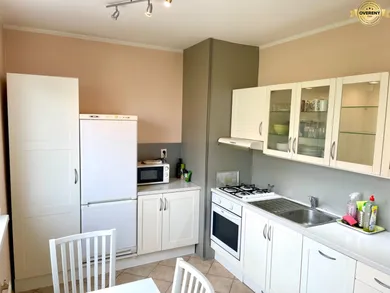 Na prenájom 3-izbový byt, 70 m², Bratislava-Lamač, Studenohorská