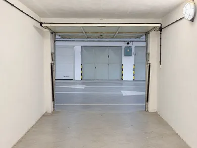 Na predaj objekt, 15 m², Bratislava-Karlova Ves, Veternicová