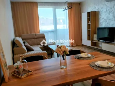 Byty na prenájom 2-izbový, Nitra · €900