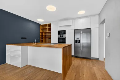 Na predaj 5-izbový byt, 204 m², Bratislava-Karlova Ves, Staré Grunty