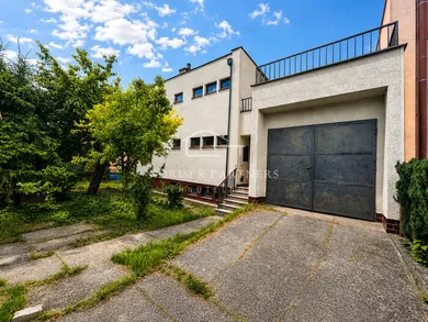 Domy na sprzedaż, 5-pokojowe, Dunajská Streda · €215 000