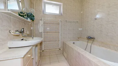 Na predaj 5-izbový dom, 200 m², Lužianky