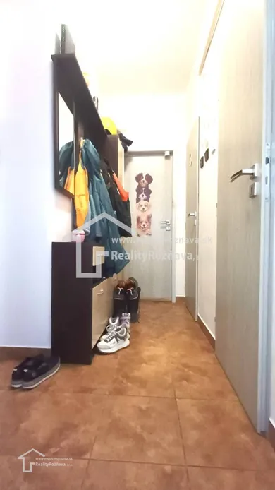 Na predaj 2-izbový byt, 55 m², Rožňava, Zlatá