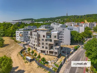 Na predaj byt v Bratislava-Nové Mesto · €624 000 · Novostavba