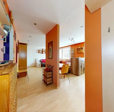 Na predaj 2-izbový byt, 50 m², Bratislava-Rača, Hečkova