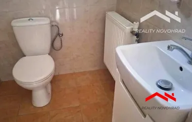 Na predaj dom, Divín