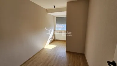 Na predaj 3-izbový byt, 72 m², Hollóháza