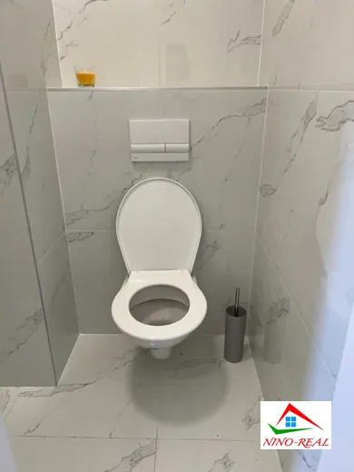 Na predaj 1-izbový byt, 34 m², Bratislava-Podunajské Biskupice