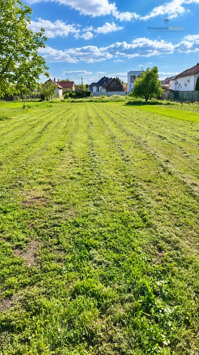 Eladó telkek, Nitra · €78 000