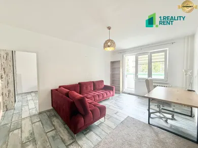 Na prenájom 2-izbový byt, 60 m², Čadca, Mierová