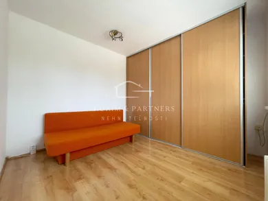 Na predaj 1-izbový byt, 28 m², Komárno