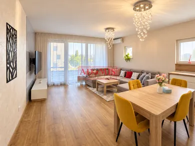 Квартири в оренду, 3-кімнатні, Košice-Západ · €1 450