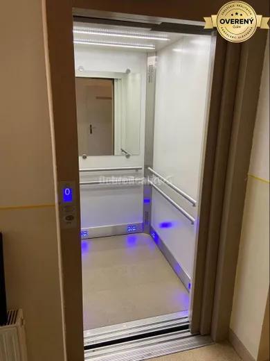 Na prenájom komerčné, 68 m², Rimavská Sobota, Gorkého