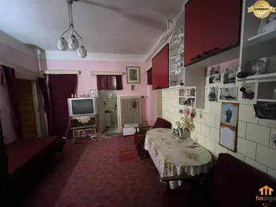 Na predaj 6-izbový dom, 70 m², Kamenica nad Hronom