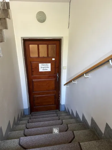 Na prenájom komerčné, 80 m², Bratislava-Ružinov, Nitrianska