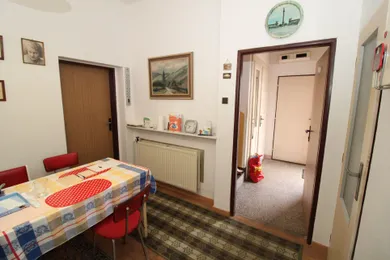 Na predaj 5-izbový dom, 85 m², Piešťany, Hoštáky