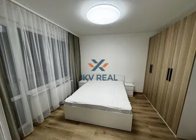 Na prenájom 2-izbový byt, 32 m², Banská Bystrica, Podháj