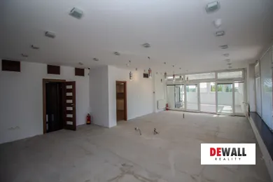 Na predaj komerčné, 70 m², Bratislava-Rača, Kadnárova