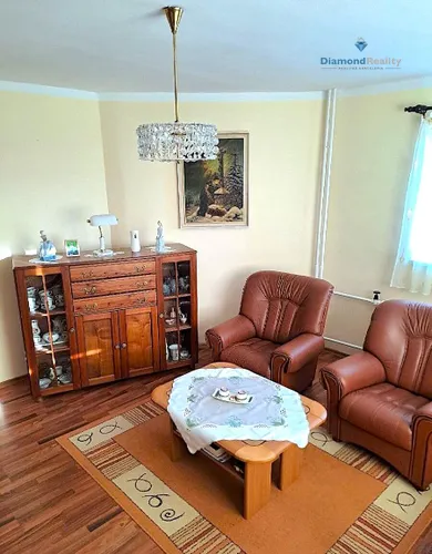 Na predaj 7-izbový dom, 226 m², Kráľovský Chlmec