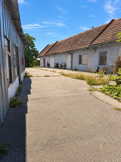 Na predaj pozemok, 250 m², Bratislava-Vrakuňa