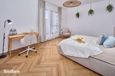 Byty na predaj 2-izbový, Bratislava-Staré Mesto · €419 000