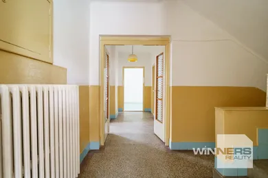 Na predaj 4-izbový dom, 170 m², Piešťany, Záhradná