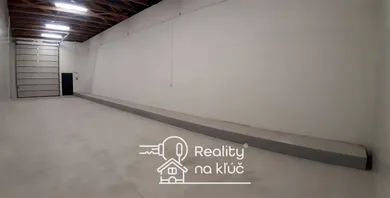 Na prenájom komerčné, 118 m², Nové Zámky, Gúgska