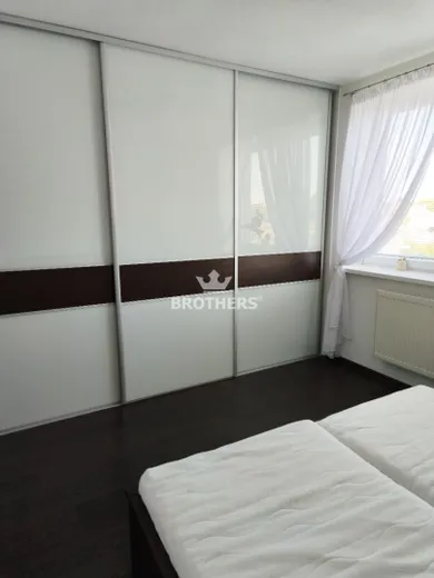 Na prenájom 2-izbový byt, 58 m², Pezinok, Šancová