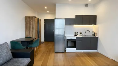 Mieszkania na wynajem, 1-pokojowe, Bratislava-Dúbravka · €650