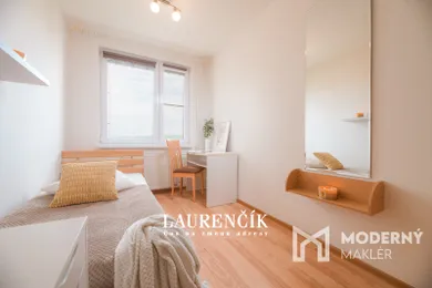 Mieszkania na wynajem, 2-pokojowe, Trenčín · €570