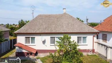 Domy na sprzedaż, 4-pokojowe, Piešťany · €170 000