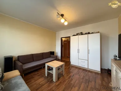 Na predaj 2-izbový byt, 50 m², Žiar nad Hronom