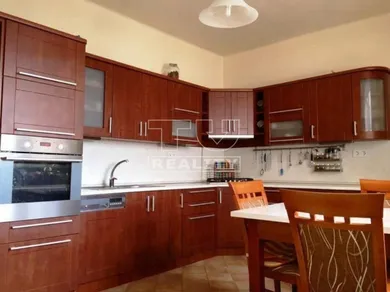 Byty na predaj 3-izbový, Žilina · €224 900