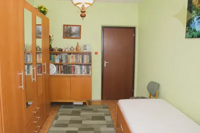 Na prenájom 2-izbový byt, 50 m², Žiar nad Hronom, Svitavská